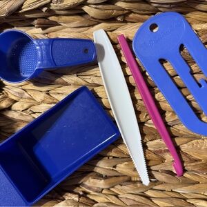 Vintage tupperware gadget bundle. New, never used